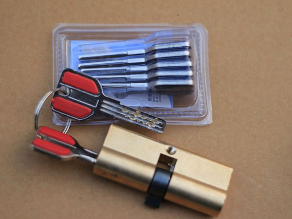 陆良24小时上门开锁公司